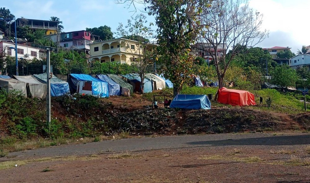 Mayotte: Abimukira b'Abanyarwanda bituje muri stade barasabirwa kwirukanwa