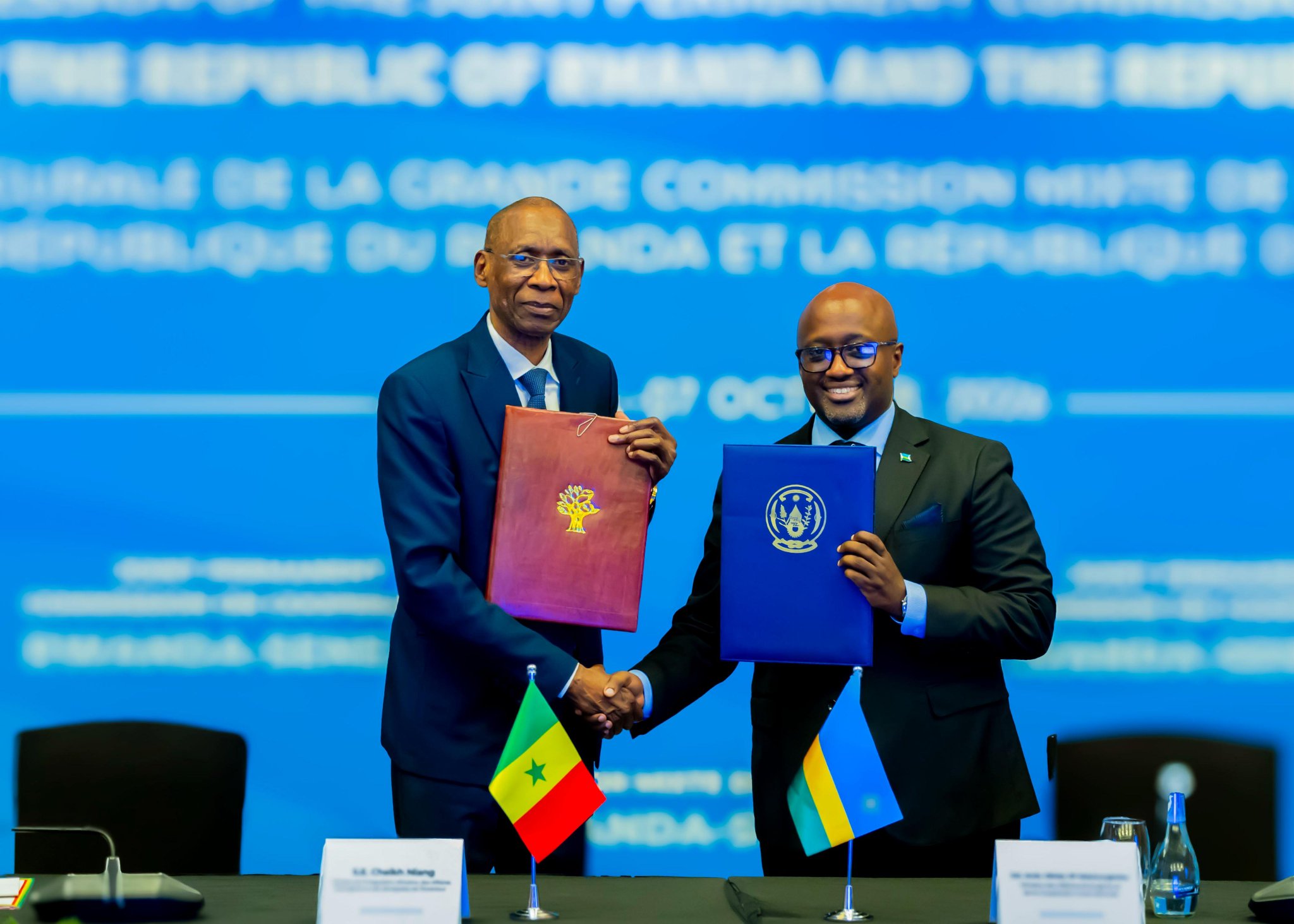 U Rwanda rwasinyanye na Senegal amasezerano 11 agamije gushimangira umubano