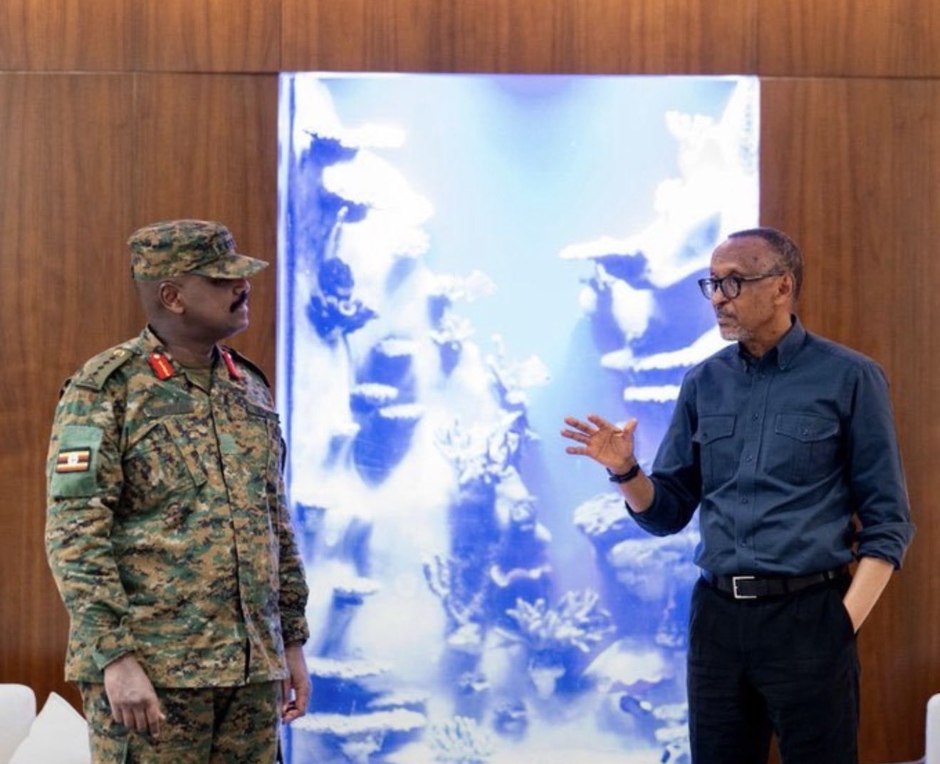 Gen. Muhoozi yacyeje Perezida Kagame