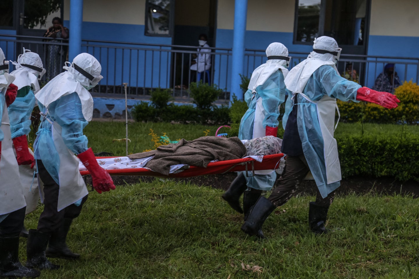 RDC: Ebola imaze kugera mu ntara 8