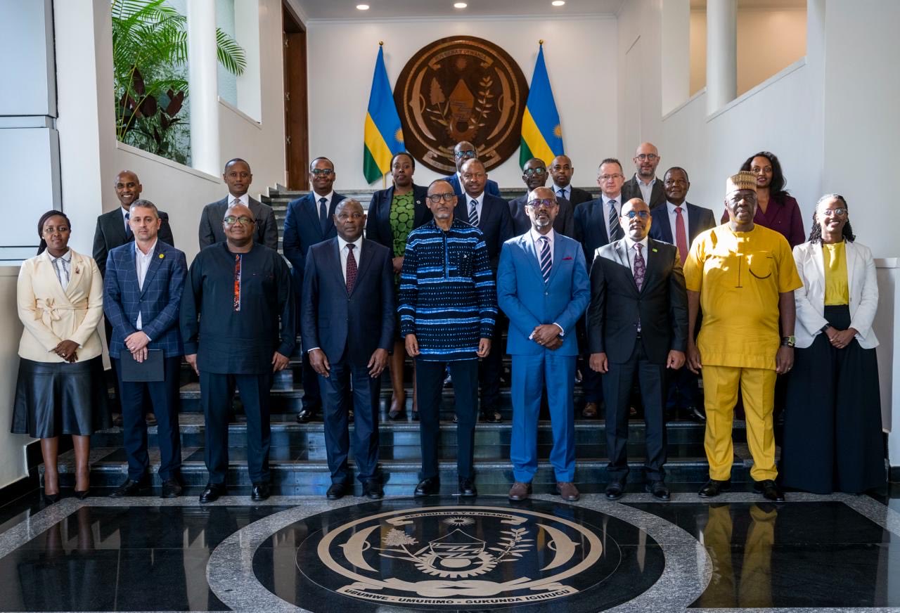 Perezida Kagame yakiriye abarimo Dr. James Mwangi wa Equity Group Holdings