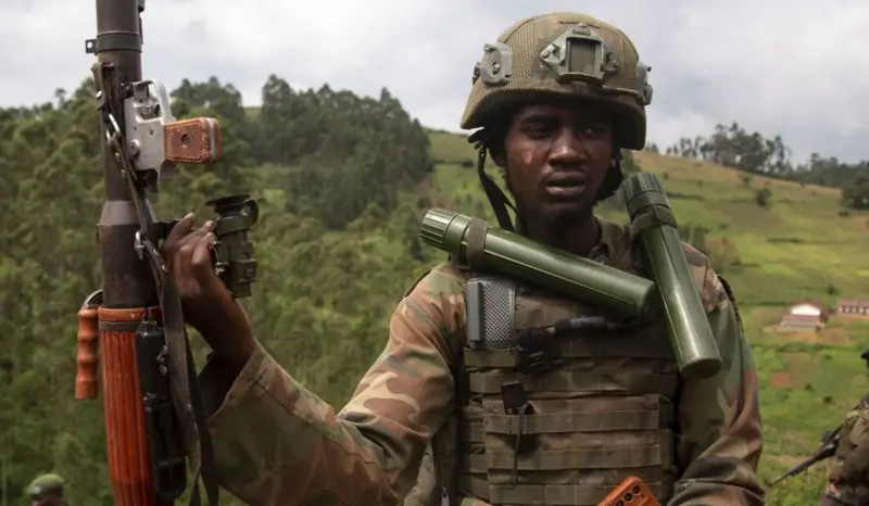 Ugisha inama: Iyo akuyemo ibere yonsa umwana mu ruhame umugabo we ararakara