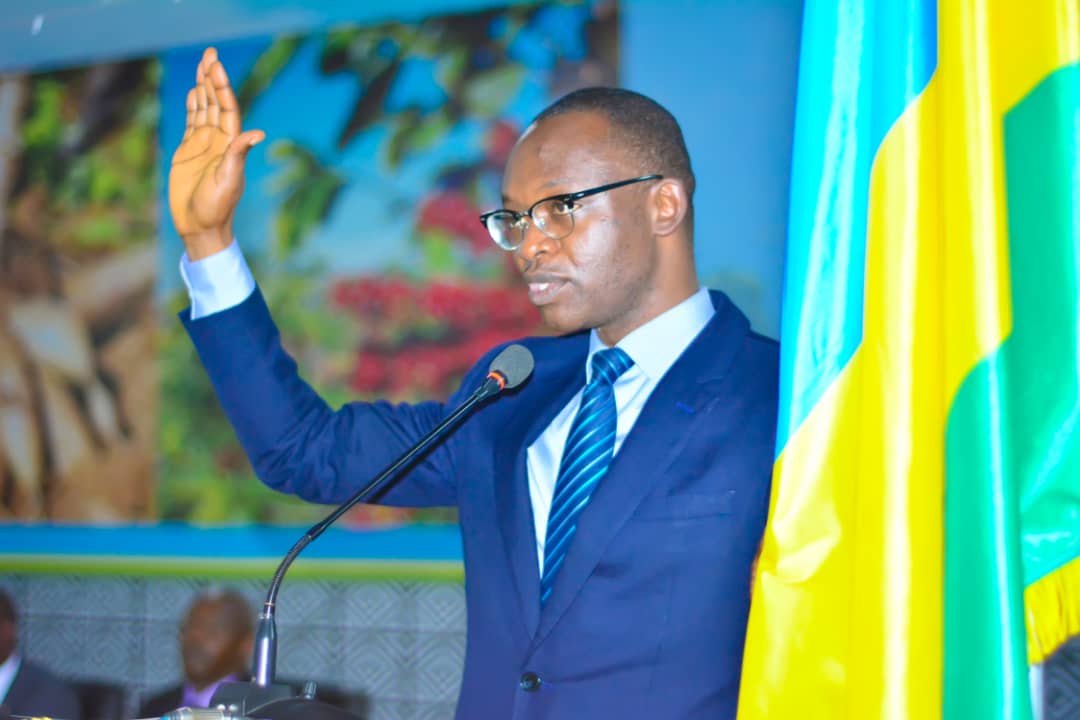 Kuki imiyoborere y'ibihugu bya Afurika bayigira nka gakondo?