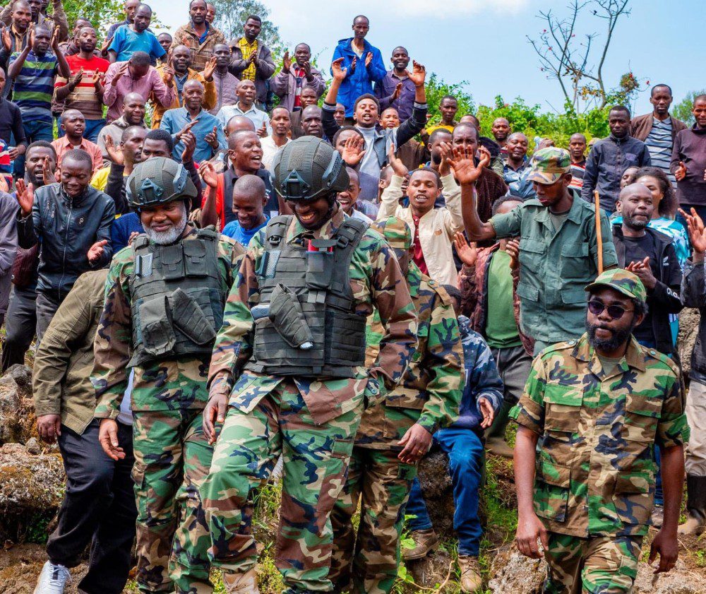 EAC orders M23 to withdraw or face fire