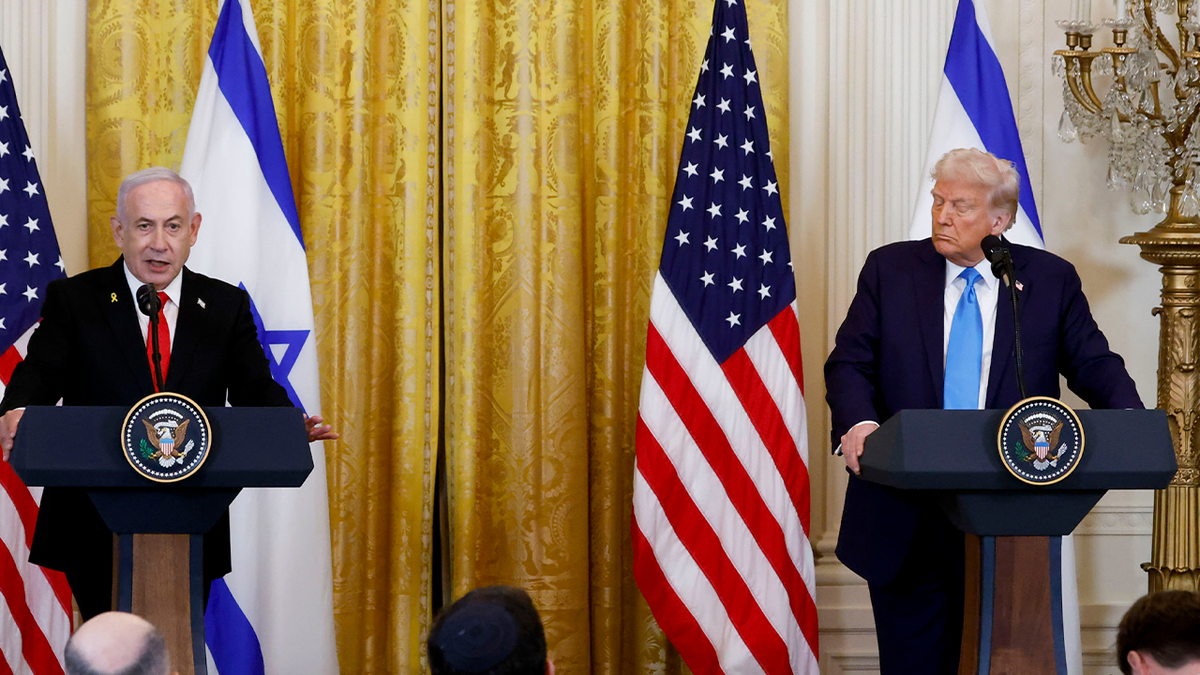 Trump s'engage à s'emparer de Gaza et à relocaliser les Palestiniens ailleurs.