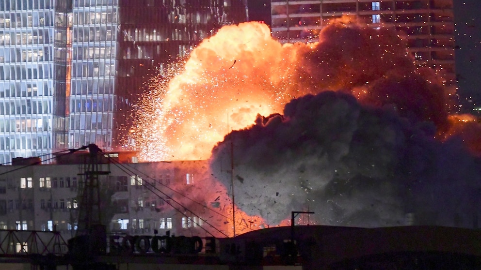 Iran Rains Missiles on Israel in Powerful Retaliation Strike