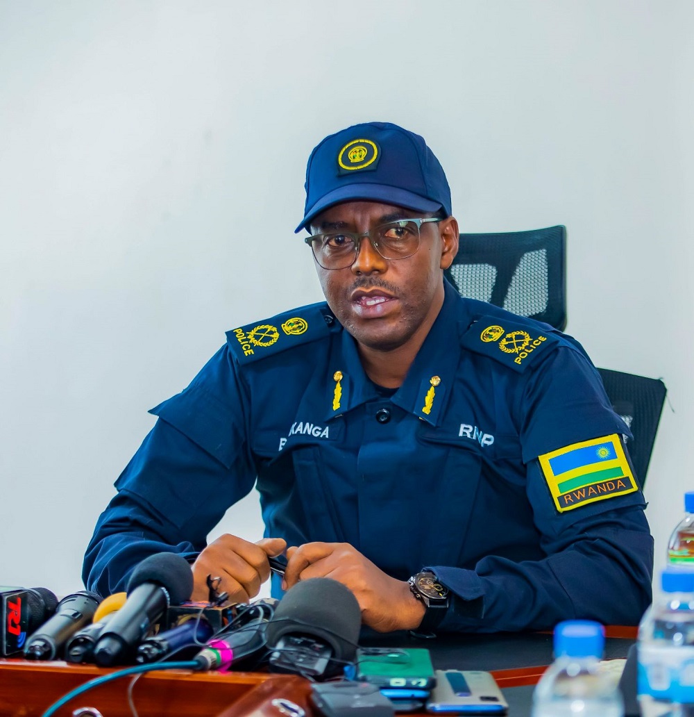 Abapolisi ba Kenya na Haiti batangiye kurwanya udutsiko tw’abagizi ba nabi