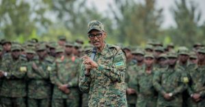 Komanda w'ingabo za Uganda zirwanya ADF yinubiye imihanda yo muri RDC